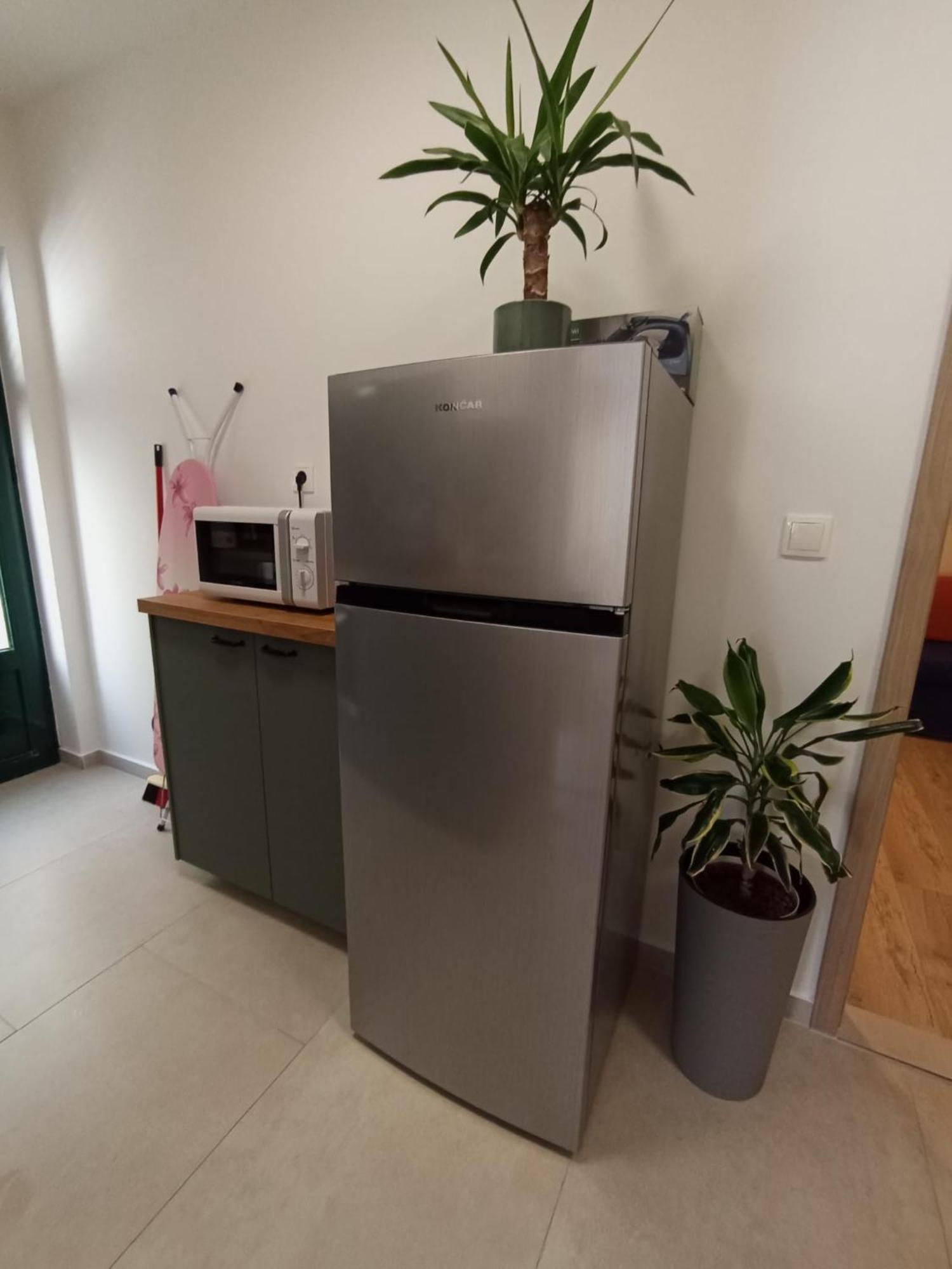 Family Leona Apartament Makarska